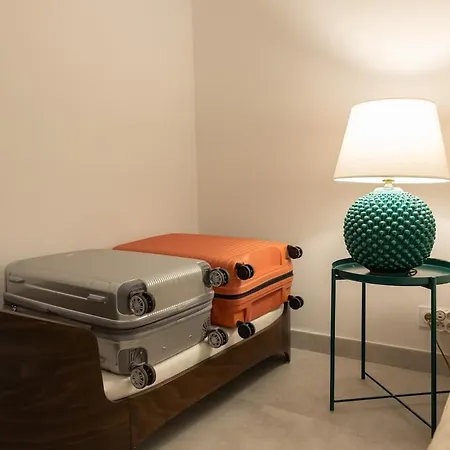 Apartamento 5 Min Walk, Bright, Air Conditioning, Cinema